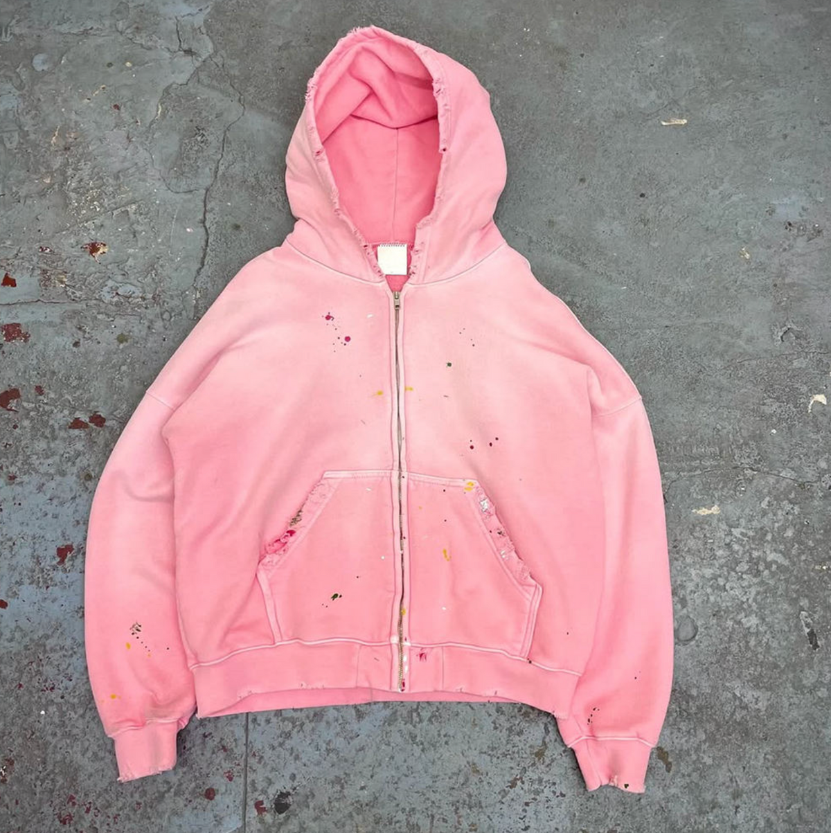 Oversized Sun-Fade Zip Hoodie – Vintage Washed Streetwear Jacket
