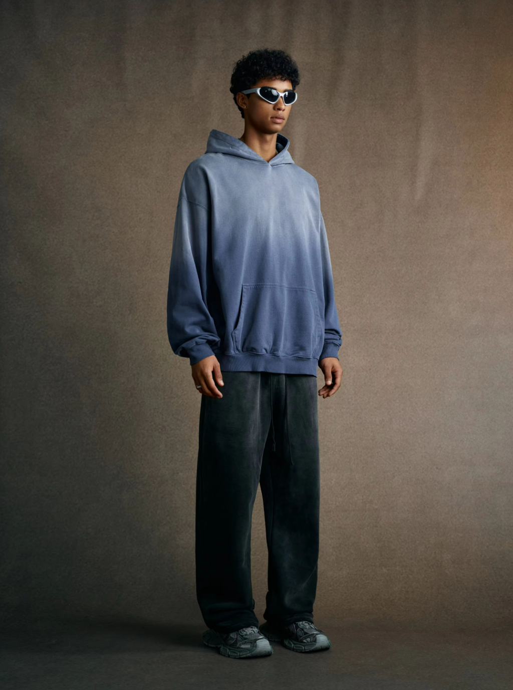 Heavyweight Hoodie – Premium Oversized Streetwear Essential
